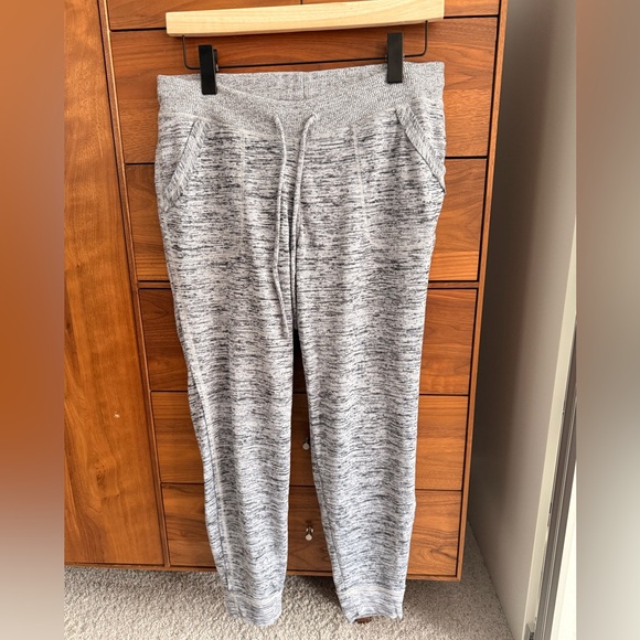 Athleta Pants Womens  Gray Heather Joggers Sweats Athletic Workout Size S - Picture 3 of 7